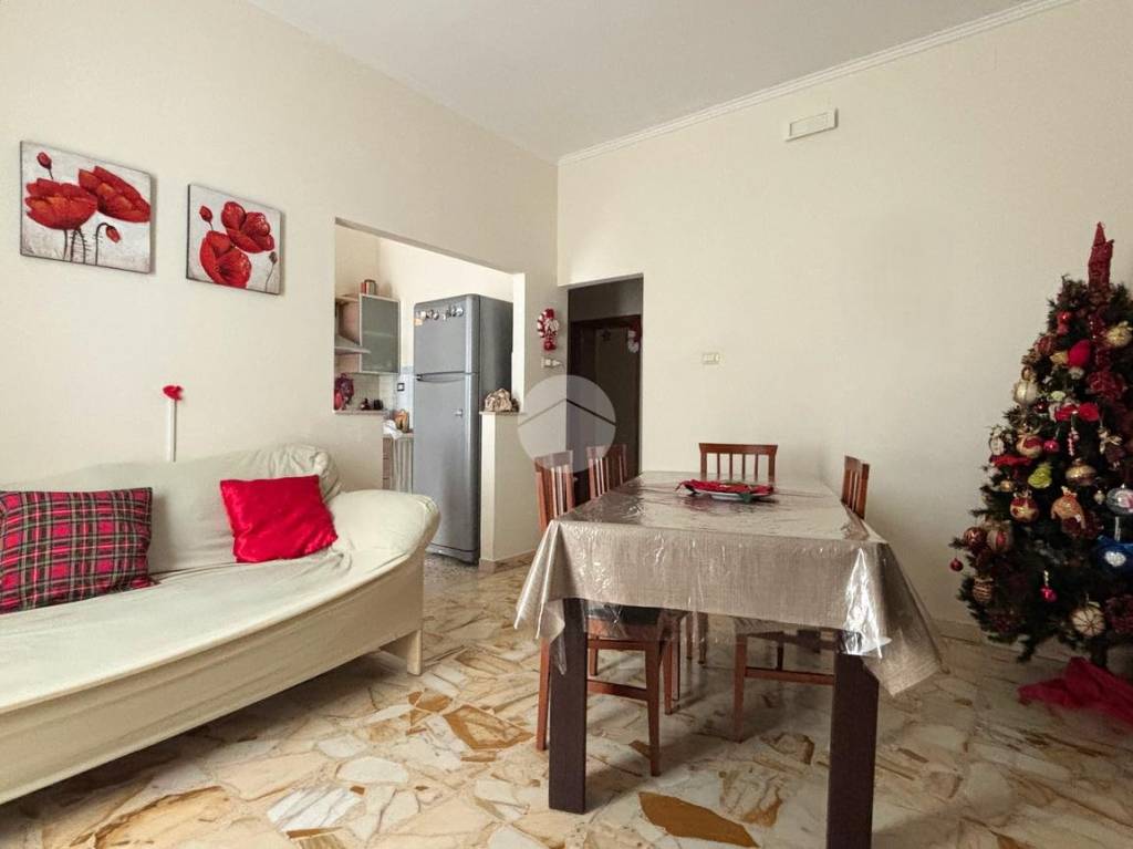 appartamento in vendita a Manfredonia in zona Centro Storico