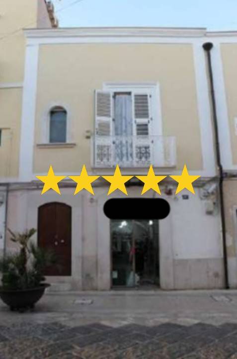 appartamento in vendita a Manfredonia in zona Centro Storico
