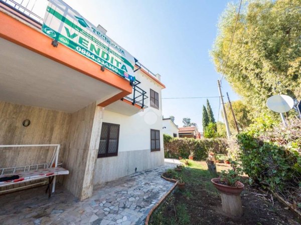 casa indipendente in vendita a Manfredonia