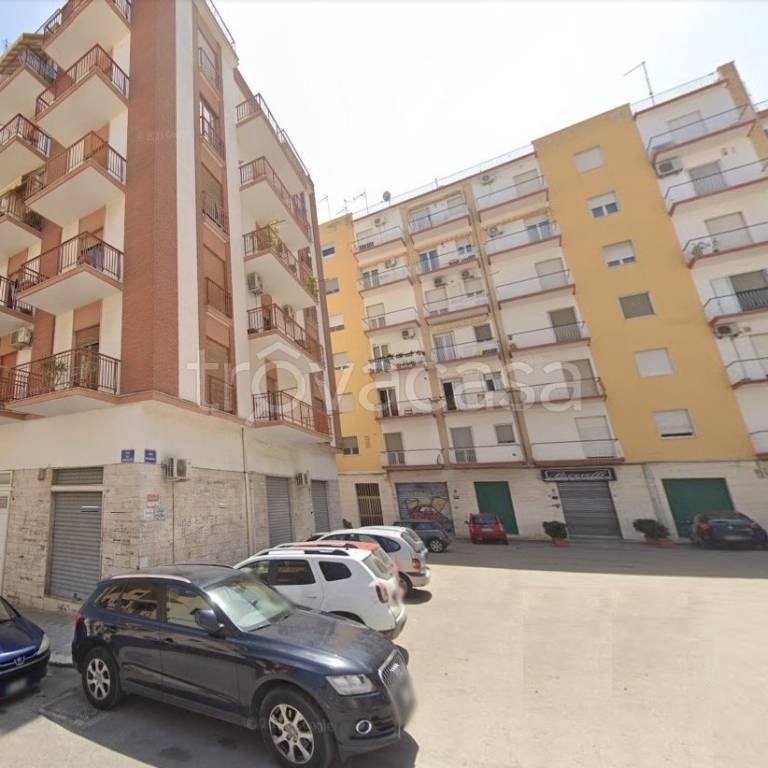 appartamento in vendita a Manfredonia in zona Centro Storico