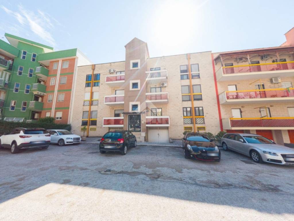 appartamento in vendita a Manfredonia
