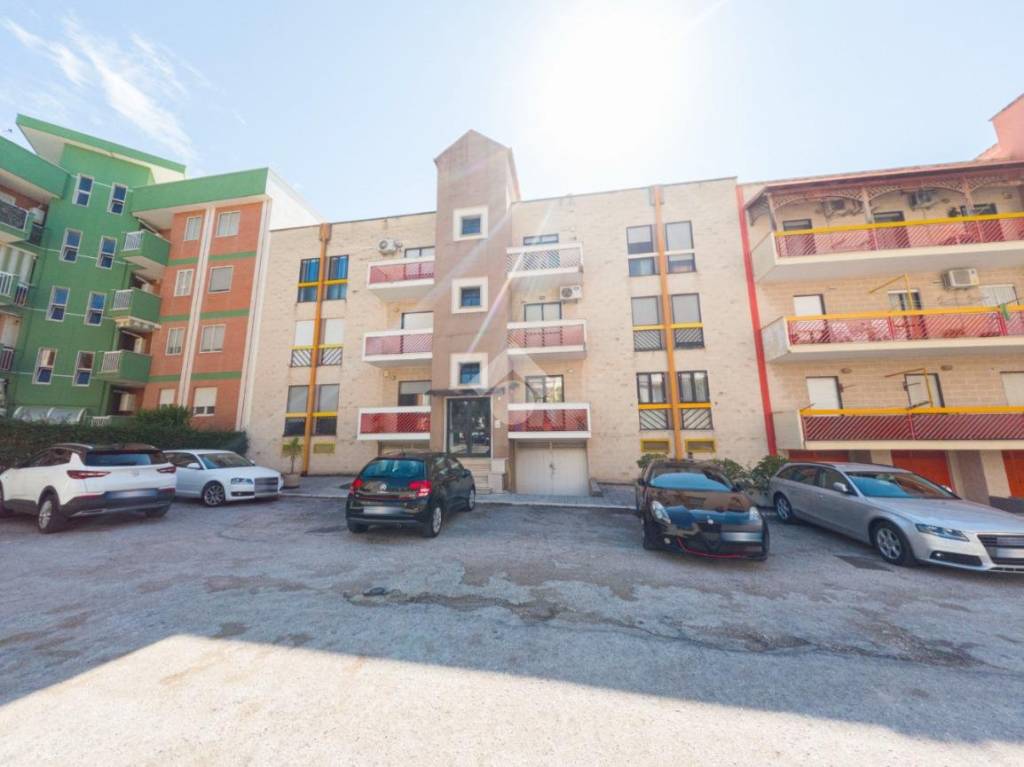 appartamento in vendita a Manfredonia