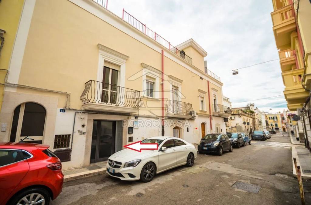 ufficio in vendita a Manfredonia in zona Centro Storico