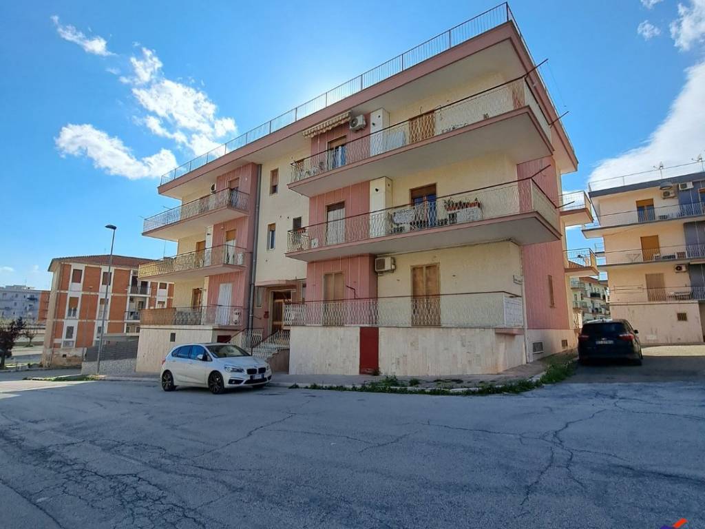 appartamento in vendita a Manfredonia