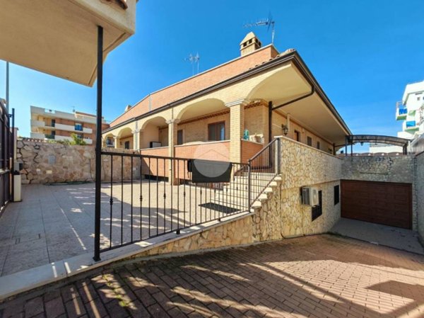 casa indipendente in vendita a Manfredonia in zona Siponto