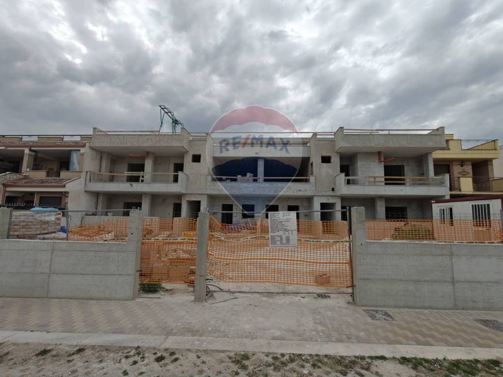 casa indipendente in vendita a Manfredonia in zona Centro Storico