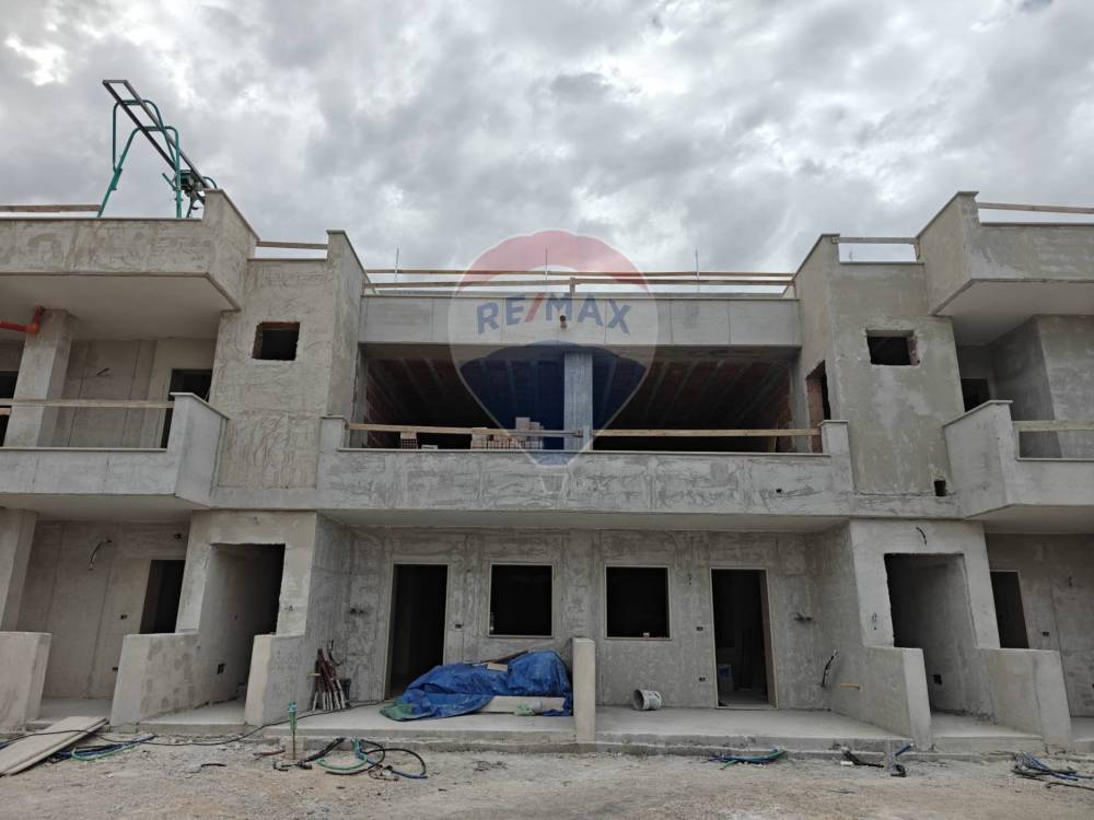 casa indipendente in vendita a Manfredonia in zona Centro Storico