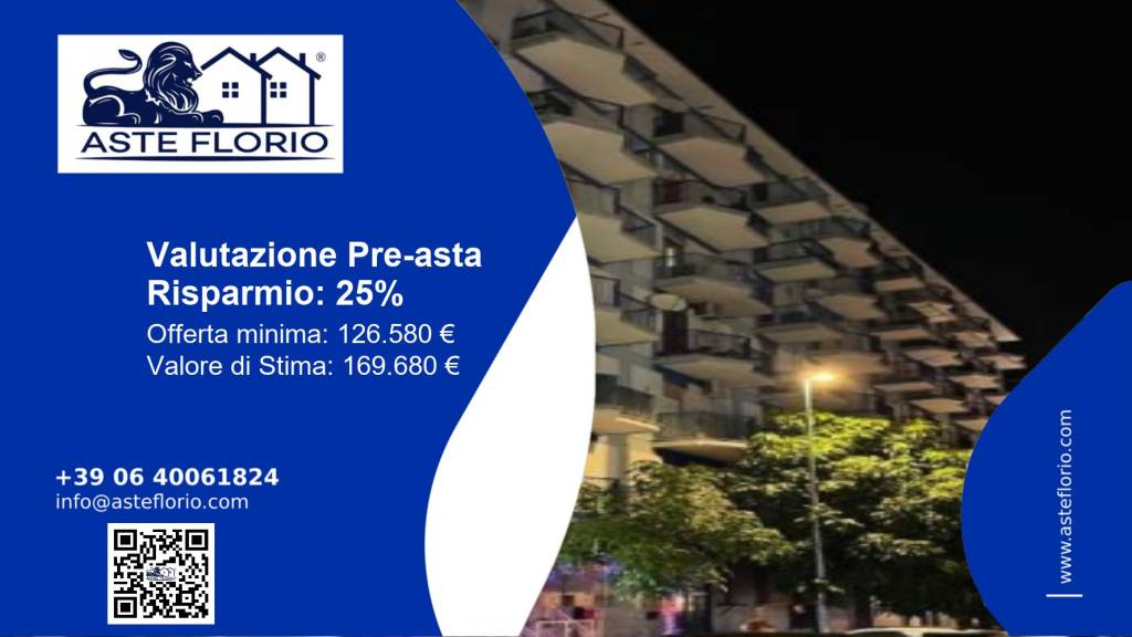 appartamento in vendita a Manfredonia in zona Centro Storico