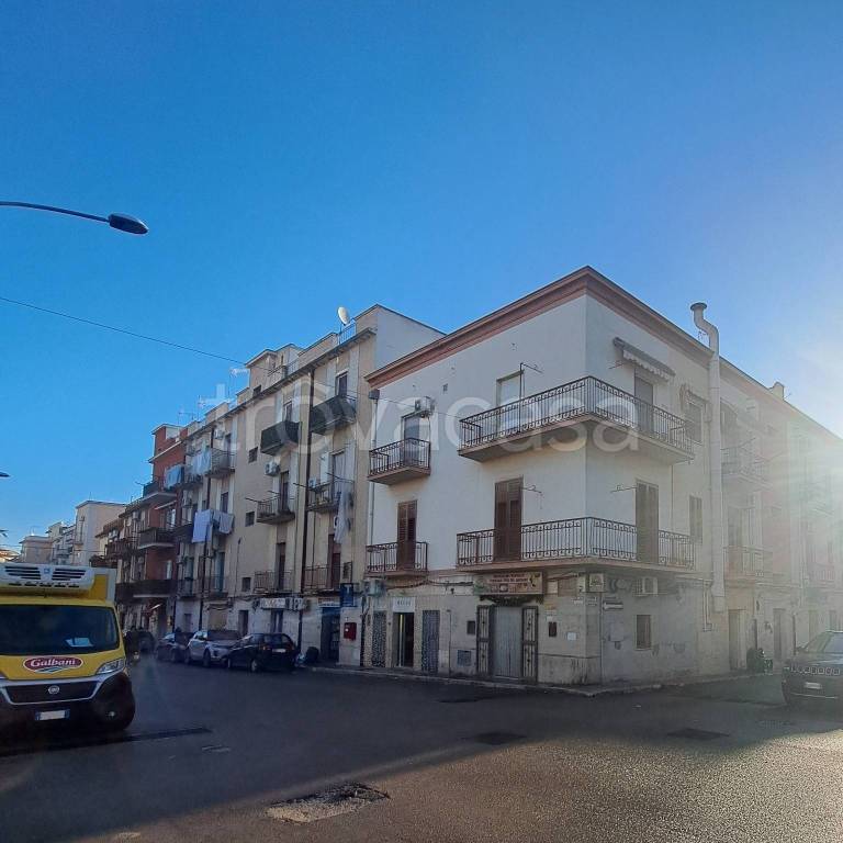 appartamento in vendita a Manfredonia in zona Centro Storico