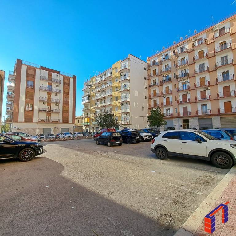 appartamento in vendita a Manfredonia in zona Centro Storico