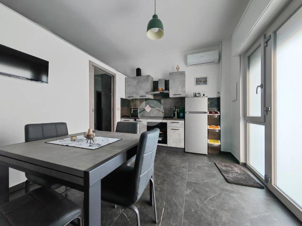 appartamento in vendita a Manfredonia in zona Centro Storico