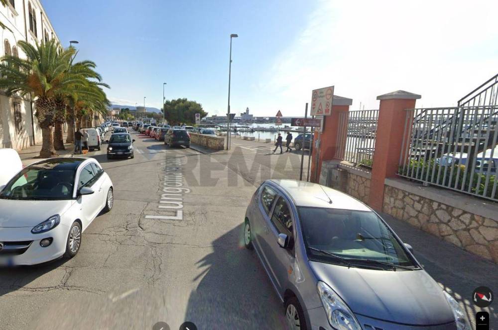 appartamento in vendita a Manfredonia in zona Centro Storico