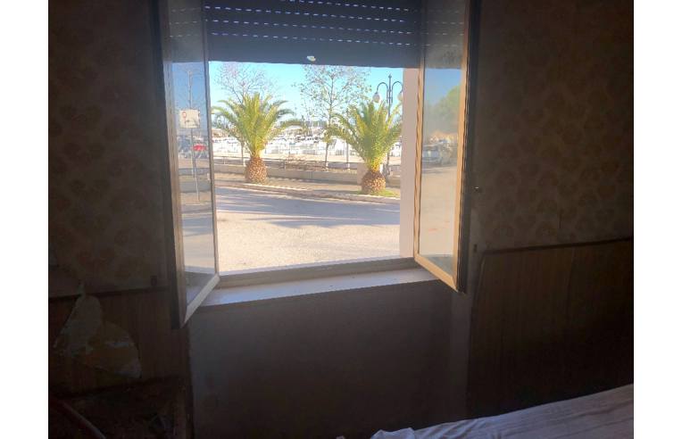 appartamento in vendita a Manfredonia in zona Centro Storico