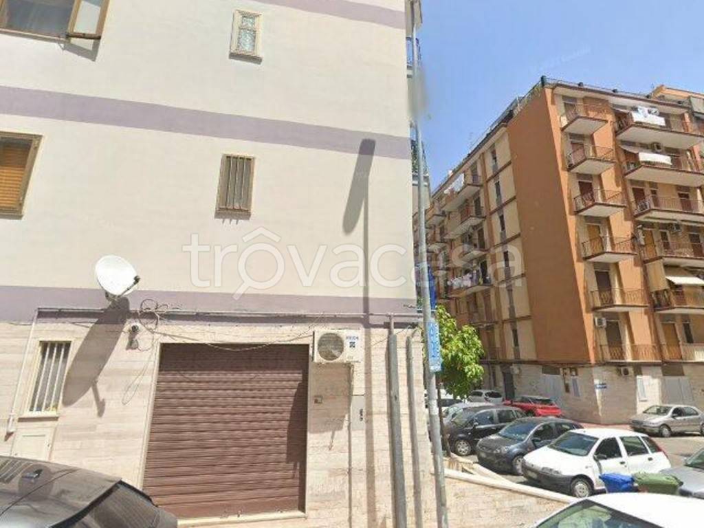 appartamento in vendita a Manfredonia in zona Centro Storico