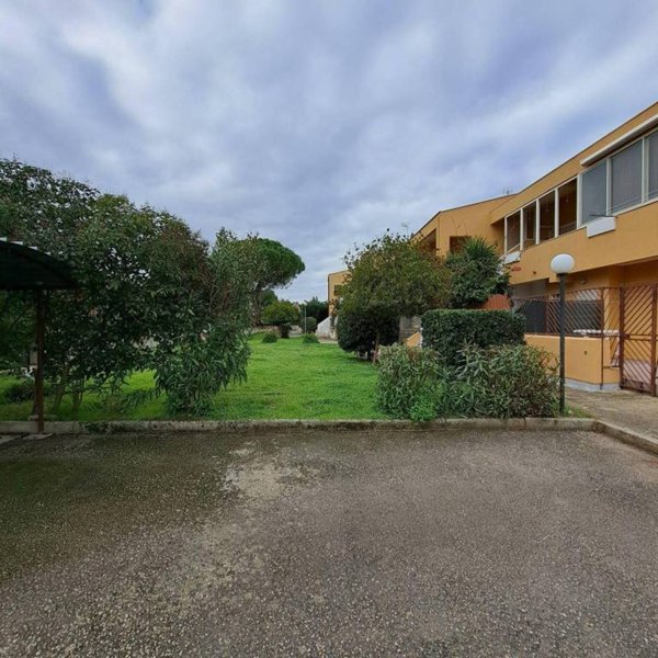 appartamento in vendita a Manfredonia in zona Sciali