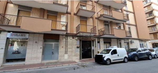appartamento in vendita a Manfredonia in zona Centro Storico