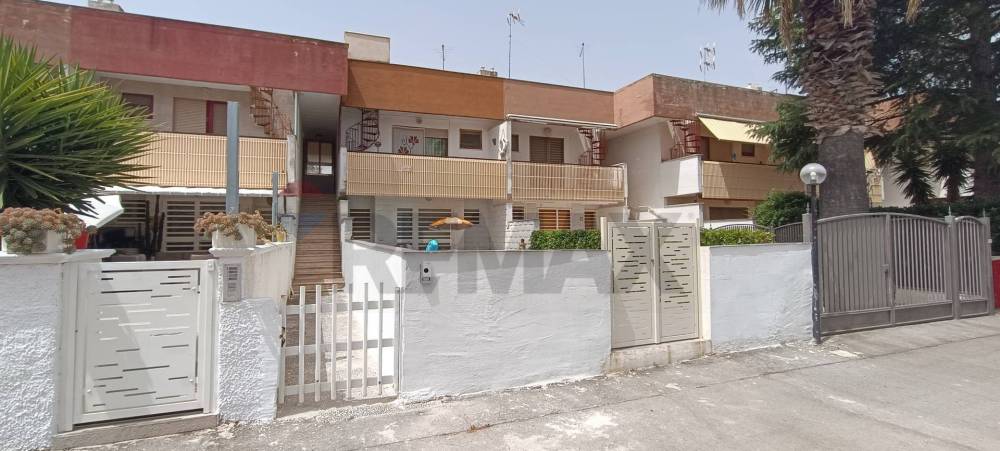 appartamento in vendita a Manfredonia in zona Ippocampo