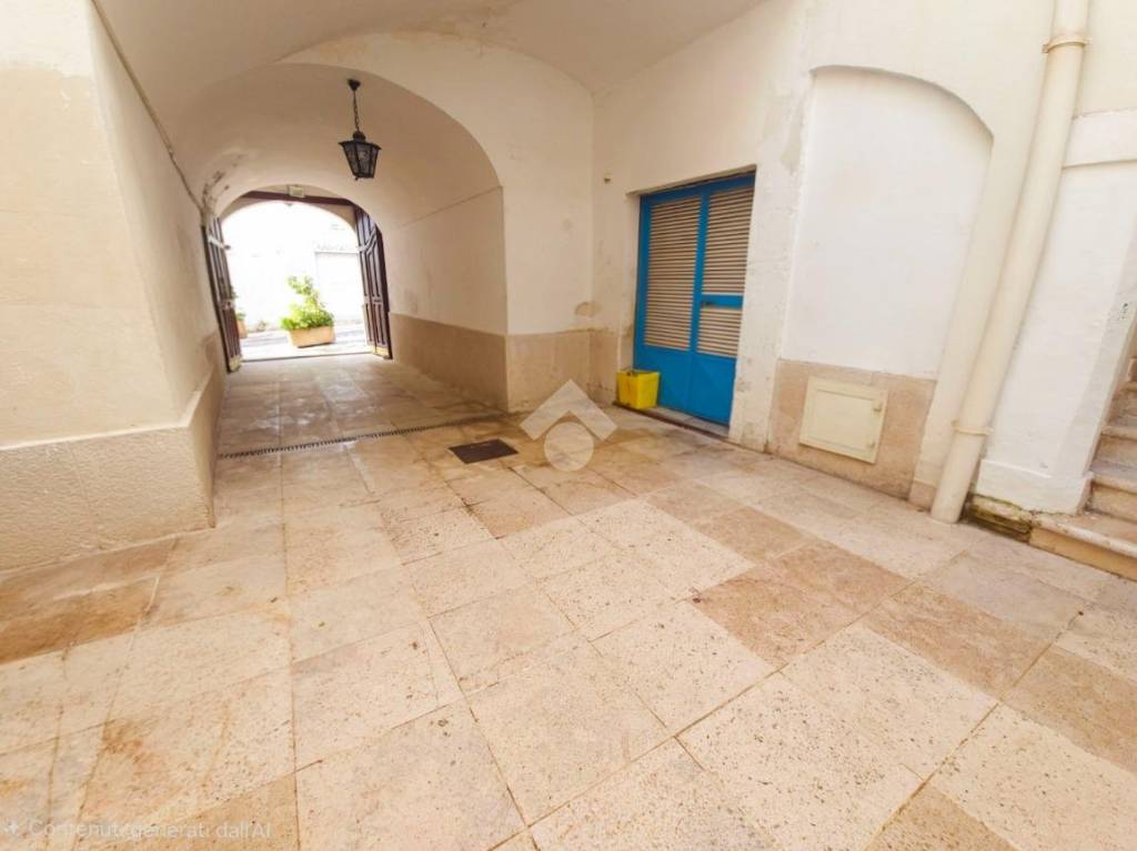 appartamento in vendita a Manfredonia in zona Centro Storico