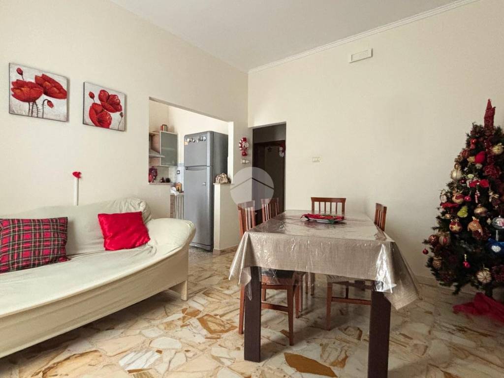 appartamento in vendita a Manfredonia in zona Centro Storico