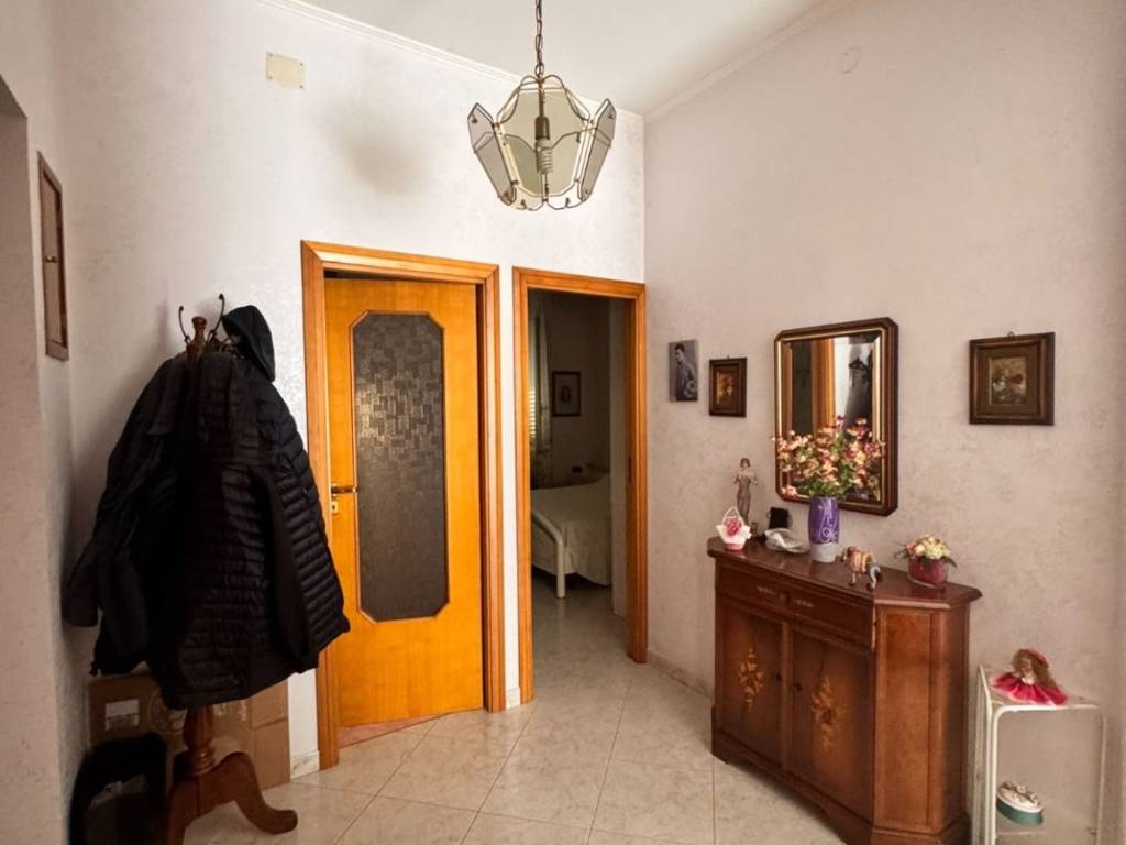 appartamento in vendita a Manfredonia in zona Centro Storico
