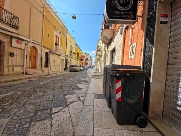 appartamento in vendita a Manfredonia in zona Centro Storico