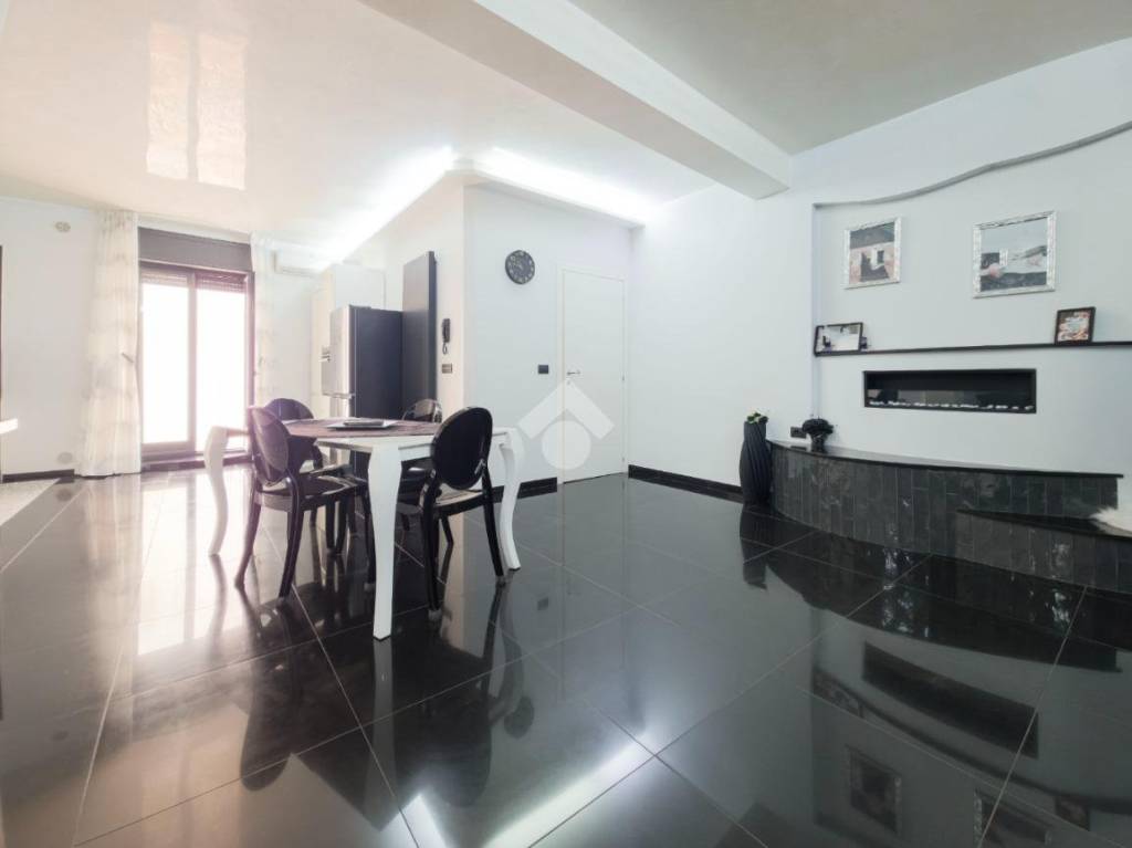 appartamento in vendita a Manfredonia in zona Centro Storico