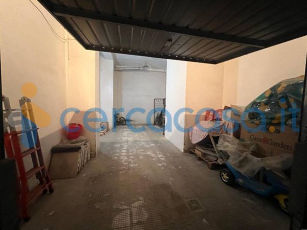 ufficio in vendita a Manfredonia in zona Centro Storico