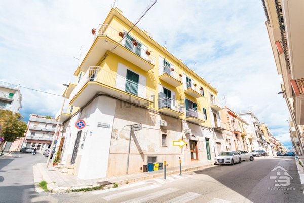 appartamento in vendita a Manfredonia in zona Centro Storico