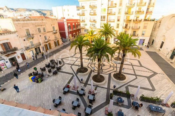 appartamento in vendita a Manfredonia in zona Centro Storico