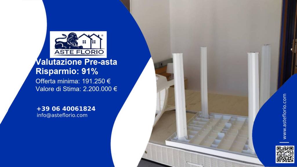 negozio in vendita a Manfredonia in zona Ippocampo