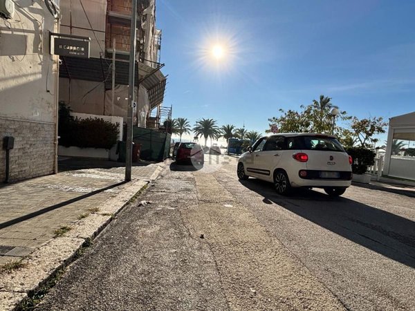 negozio in vendita a Manfredonia