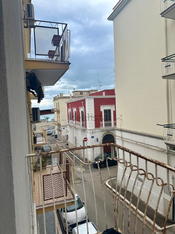 appartamento in vendita a Manfredonia in zona Centro Storico