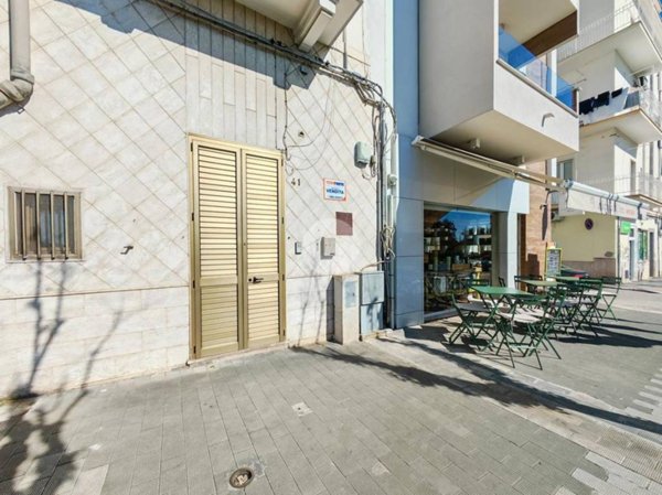 appartamento in vendita a Manfredonia in zona Centro Storico