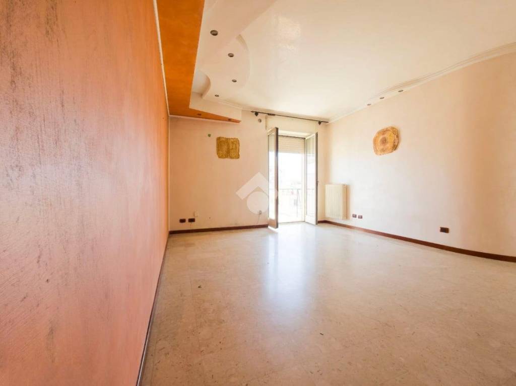 appartamento in vendita a Manfredonia in zona Centro Storico