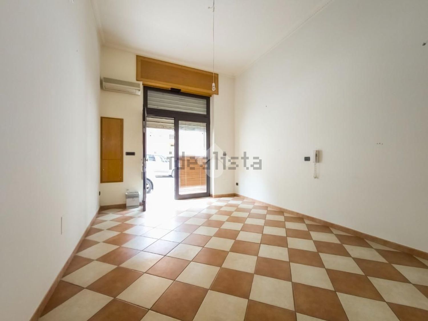 appartamento in vendita a Manfredonia in zona Centro Storico