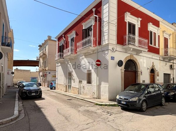 appartamento in vendita a Manfredonia in zona Centro Storico