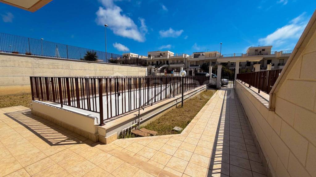 casa indipendente in vendita a Manfredonia