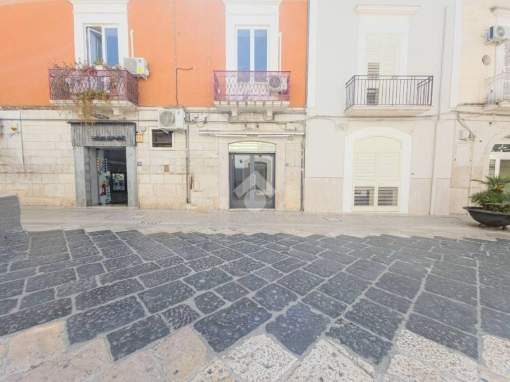 appartamento in vendita a Manfredonia in zona Centro Storico