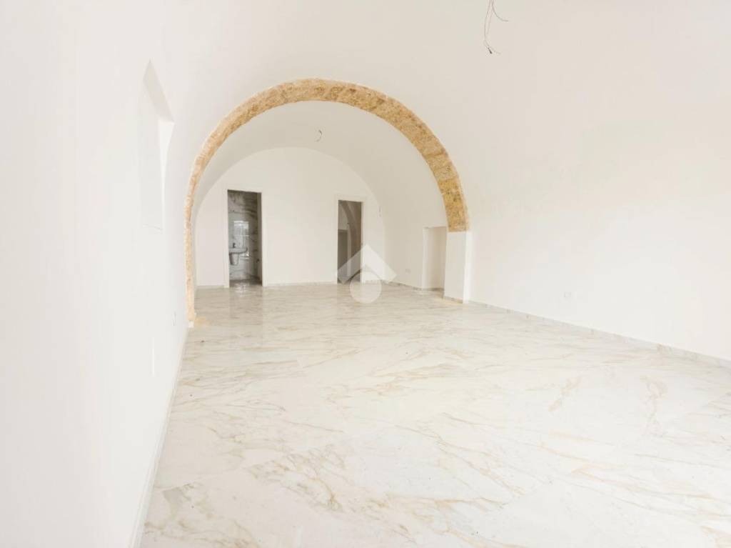 appartamento in vendita a Manfredonia in zona Centro Storico