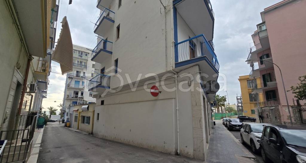 negozio in vendita a Manfredonia