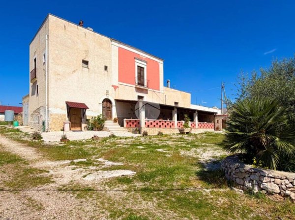 casa indipendente in vendita a Manfredonia