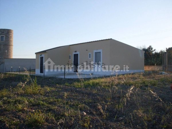 appartamento in vendita a Manfredonia in zona Centro Storico