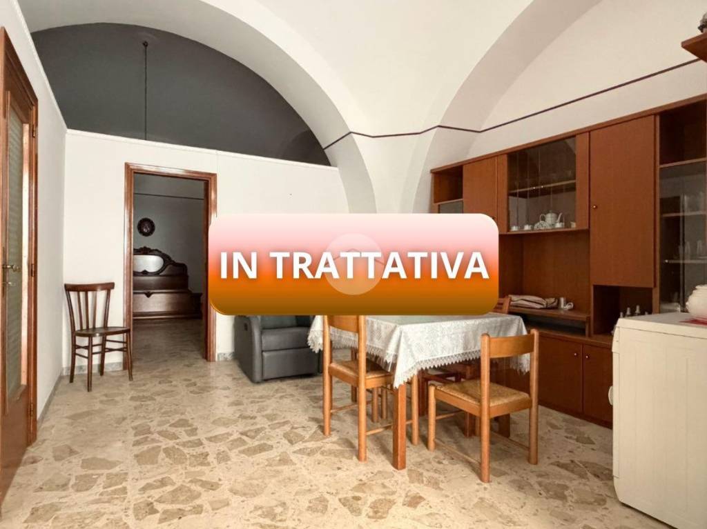 appartamento in vendita a Manfredonia in zona Centro Storico