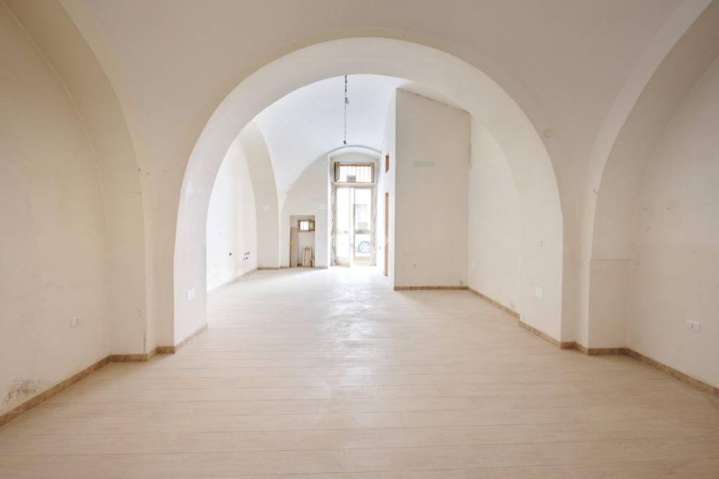 appartamento in vendita a Manfredonia in zona Centro Storico