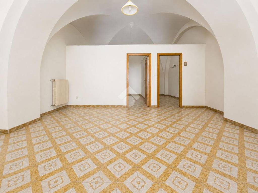 appartamento in vendita a Manfredonia in zona Centro Storico