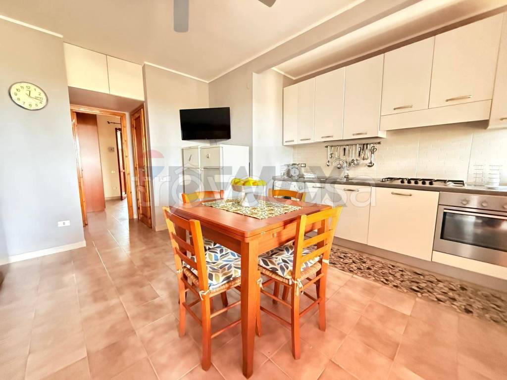 casa indipendente in vendita a Manfredonia in zona Ippocampo