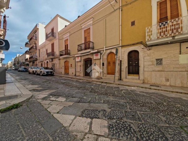 appartamento in vendita a Manfredonia in zona Centro Storico