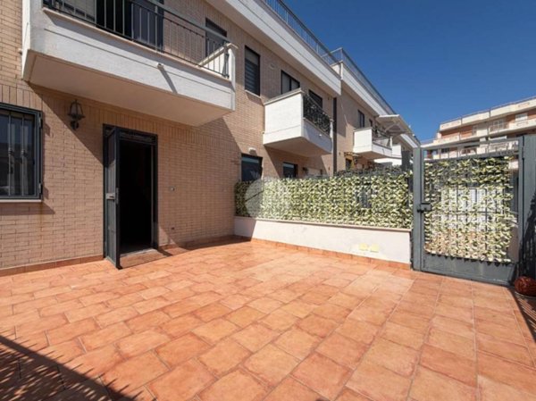 casa indipendente in vendita a Manfredonia