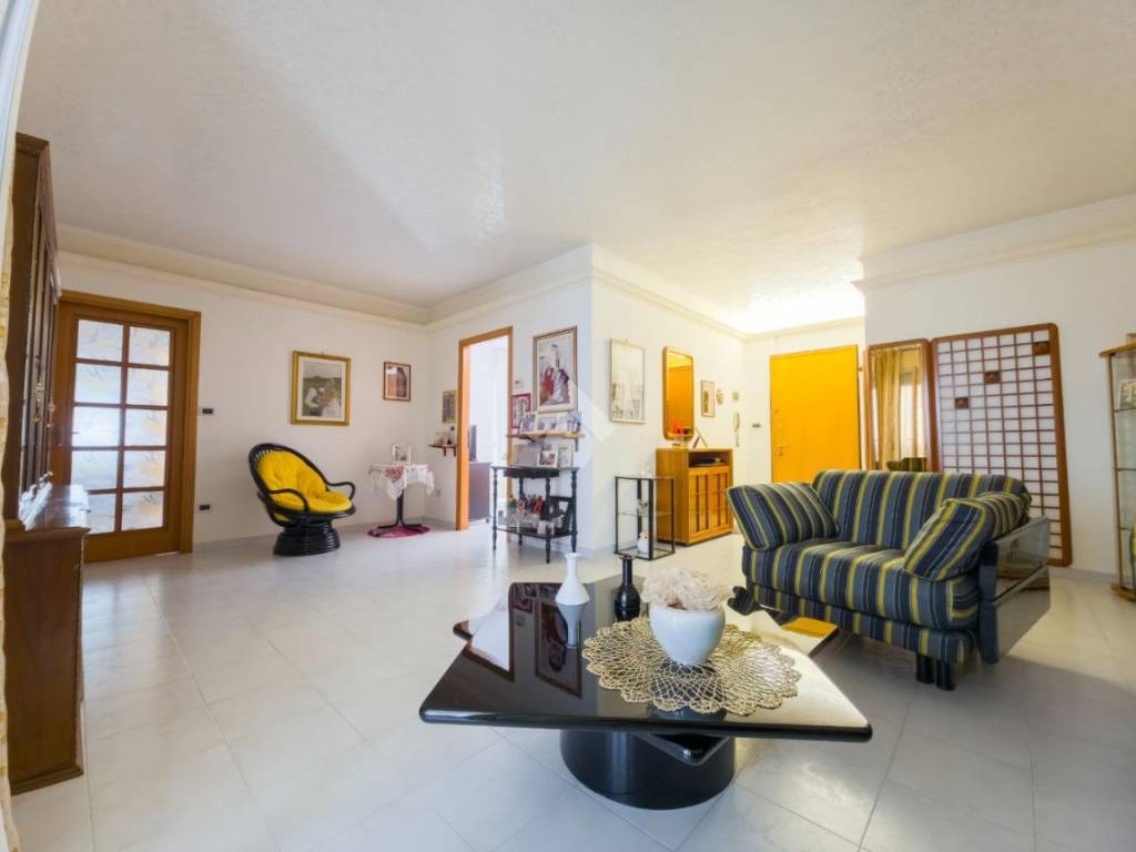 appartamento in vendita a Manfredonia
