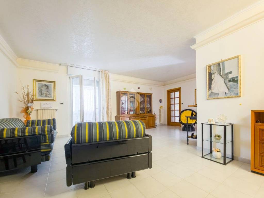 appartamento in vendita a Manfredonia in zona Pastini